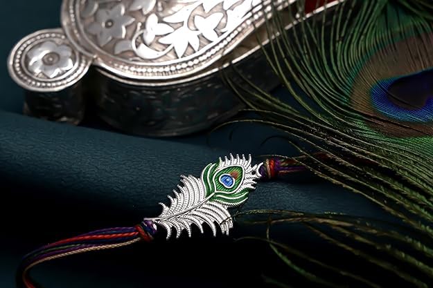 beautiful morpankh rakhi